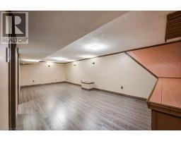 550 FERNDALE Avenue - 35