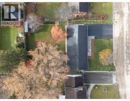 46 ROSELAWN Avenue - 38