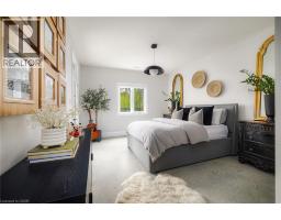 41 GILMER Crescent - 33