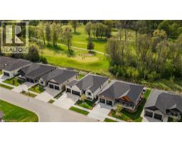 41 GILMER Crescent - 46