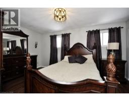 137 N CHESTNUT Street N - 19