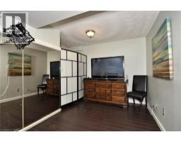 137 N CHESTNUT Street N - 23