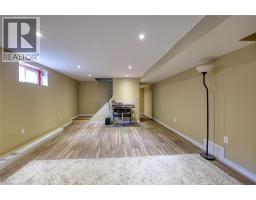 1037 WARWICK Street - 20