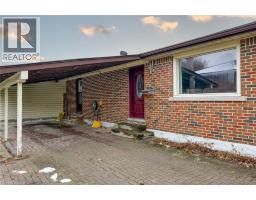 1037 WARWICK Street - 5