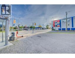 983 & 991-995 KING ST. E. & 512-516, 520 CHARLES ST. E. Street - 24