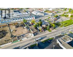 983 & 991-995 KING ST. E. & 512-516, 520 CHARLES ST. E. Street - 27