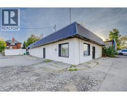 983 & 991-995 KING ST. E. & 512-516, 520 CHARLES ST. E. Street - 7