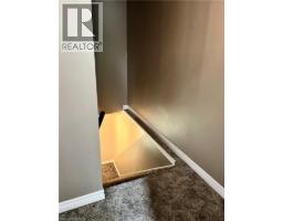 47 WEDGEWOOD Avenue - 12