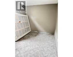 47 WEDGEWOOD Avenue - 8