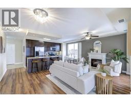 539 BELMONT Avenue W UnitNo. 608 - 15