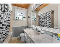 141 RIVERBANK Drive - 20