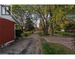 141 RIVERBANK Drive - 47