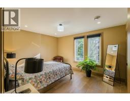 74 LYNNWOOD Avenue - 35