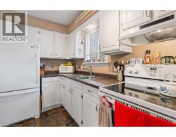 1123 PEARSON Drive - 12