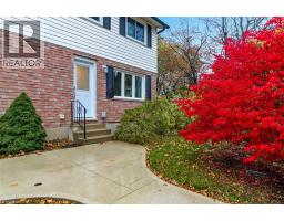 214 RICHARDSON Drive UnitNo. 28 - 1