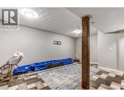 214 RICHARDSON Drive UnitNo. 28 - 12