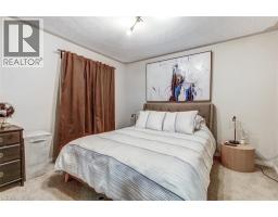 214 RICHARDSON Drive UnitNo. 28 - 8