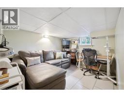 482 WELLINGTON Street N - 25