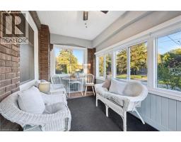 482 WELLINGTON Street N - 4