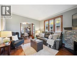 482 WELLINGTON Street N - 8