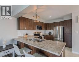 37 TRILLIUM Way - 11