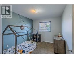 37 TRILLIUM Way - 20