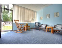 3227 KING Street E UnitNo. 710 - 15