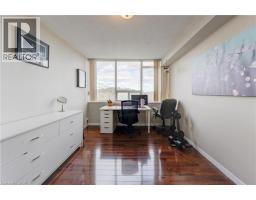 3227 KING Street E UnitNo. 710 - 40