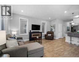 904 CHAPEL HILL Court - 13