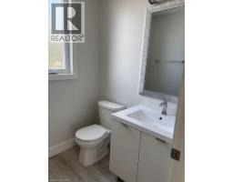 925 DEVERON Crescent UnitNo. 4 - 11