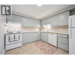 55 GREEN VALLEY Drive UnitNo. 607 - 12