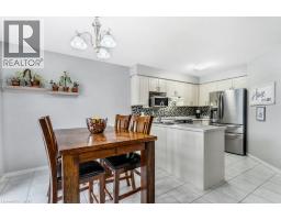 102 MARSTON Crescent - 14