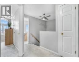 102 MARSTON Crescent - 18