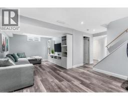 102 MARSTON Crescent - 28