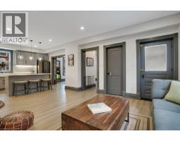 854 QUEENSTON Road - 16