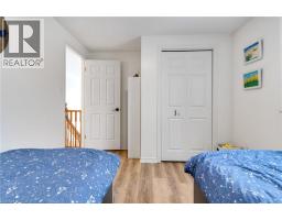 225 THORNBIRD Place - 30