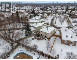 225 THORNBIRD Place - 45