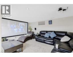 64 EVELYN Street - 27