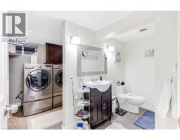 64 EVELYN Street - 29