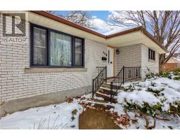 64 EVELYN Street - 3