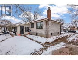 64 EVELYN Street - 32