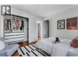 61 BARRIE Street - 22