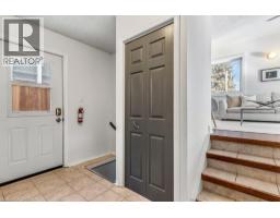 61 BARRIE Street - 29