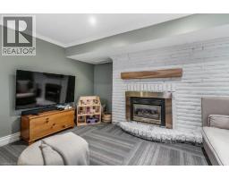 61 BARRIE Street - 35