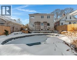 61 BARRIE Street - 39