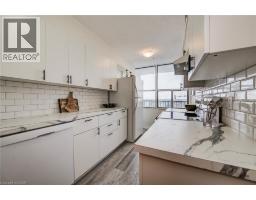 81 CHURCH Street UnitNo. 1504 - 11