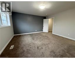 36 SPARROW Avenue - 10