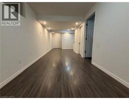 36 SPARROW Avenue - 17