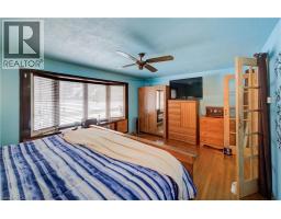 123 KINGSWOOD Drive - 17