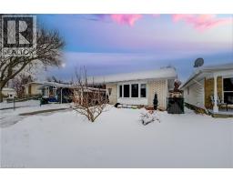 123 KINGSWOOD Drive - 3